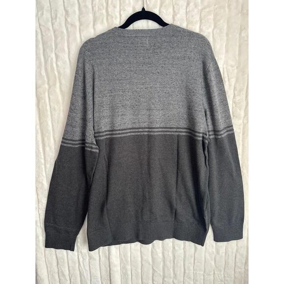 GAP new heat here’s grey stripe classic basics men’s crewneck sweater XL - Picture 6 of 7